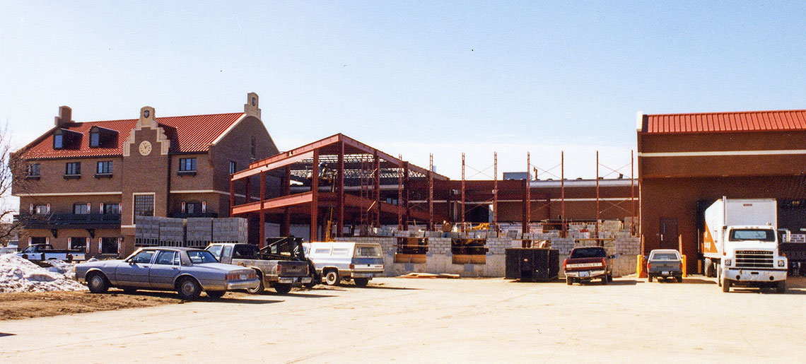 Major warehouse and Tech Center expansion